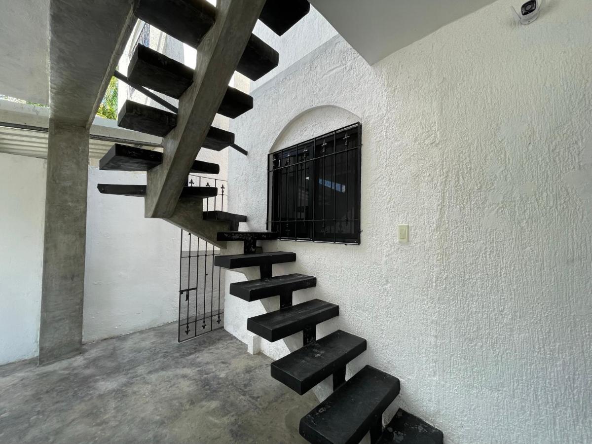 Casa Y Departamentos Lavanda Merida Exterior photo